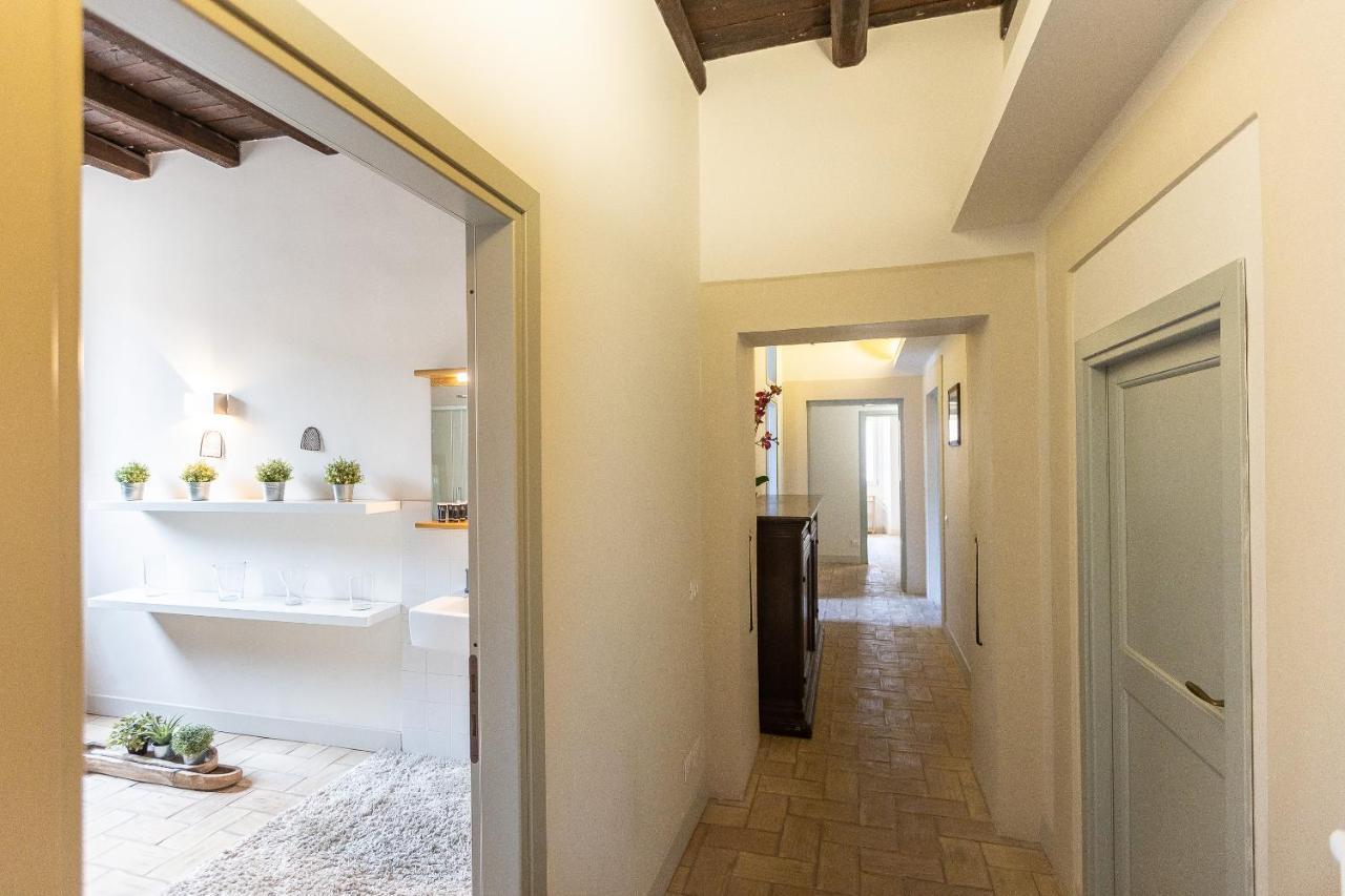 Apartamento Historical - Arco Dei Banchi Roma
